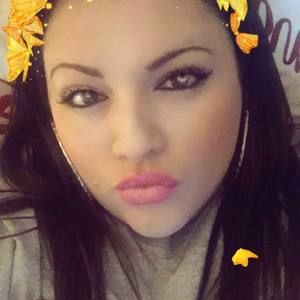 Meet your Posher, Madeline